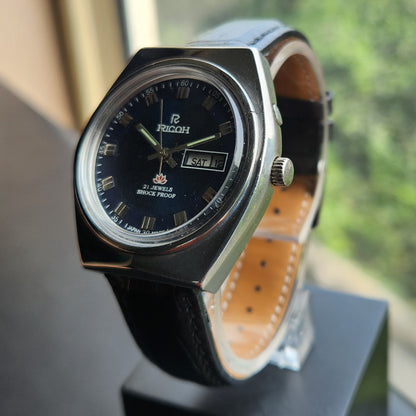 Vintage Ricoh R31 Automatic Blue Face New Strap 21 Jewels Day-Date Men's Wrist Watch R122