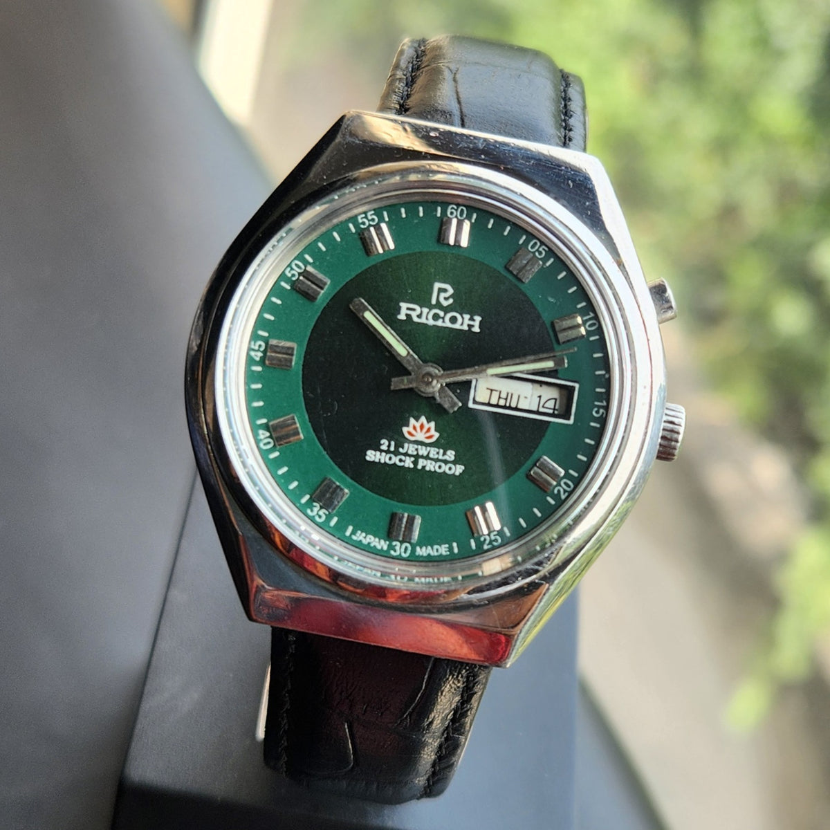 Vintage Ricoh R31 Automatic Green Face New Strap 21 Jewels Day-Date Men's Wrist Watch R124