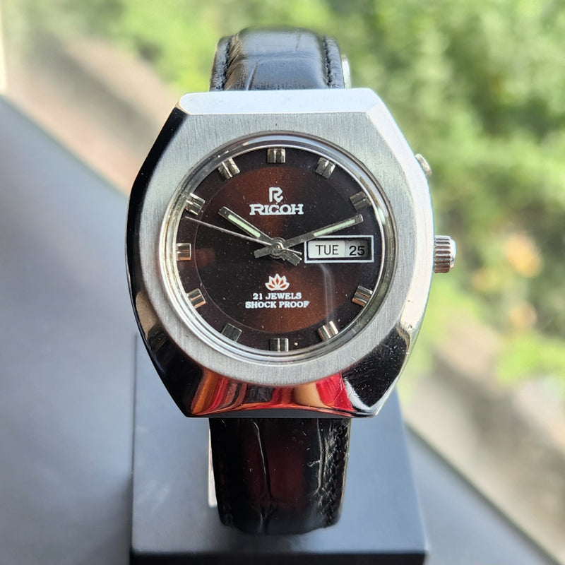 Vintage Ricoh R31 Automatic Brown Face New Strap 21 Jewels Day-Date Men's Wrist Watch R125