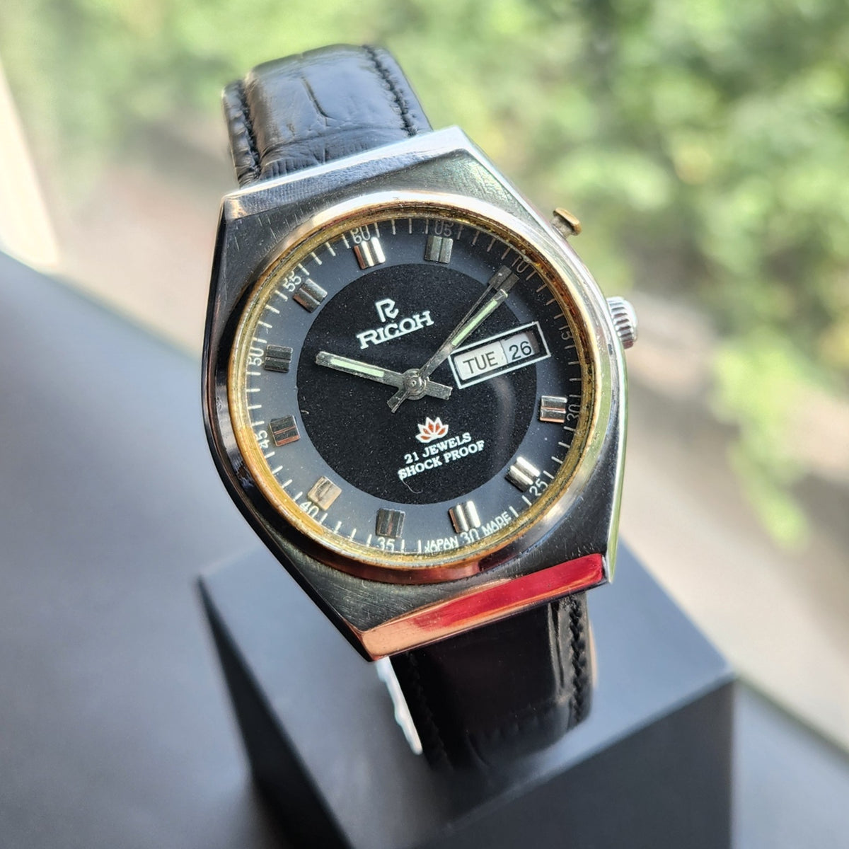 Vintage Ricoh R31 Automatic Black Face New Strap 21 Jewels Day-Date Men's Wrist Watch R126