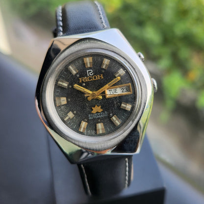 Vintage Ricoh R31 Automatic Black Face New Strap 21 Jewels Day-Date Men's Wrist Watch R128