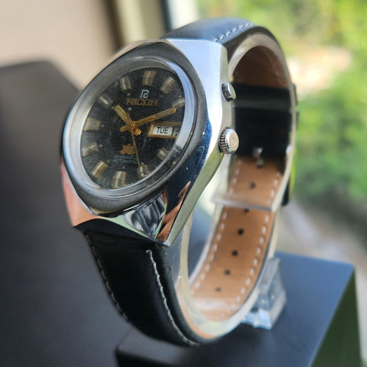 Vintage Ricoh R31 Automatic Black Face New Strap 21 Jewels Day-Date Men's Wrist Watch R128