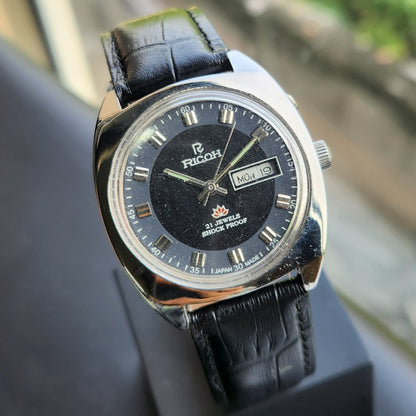 Vintage Ricoh R31 Automatic Black Face New Strap 21 Jewels Day-Date Men's Wrist Watch R129