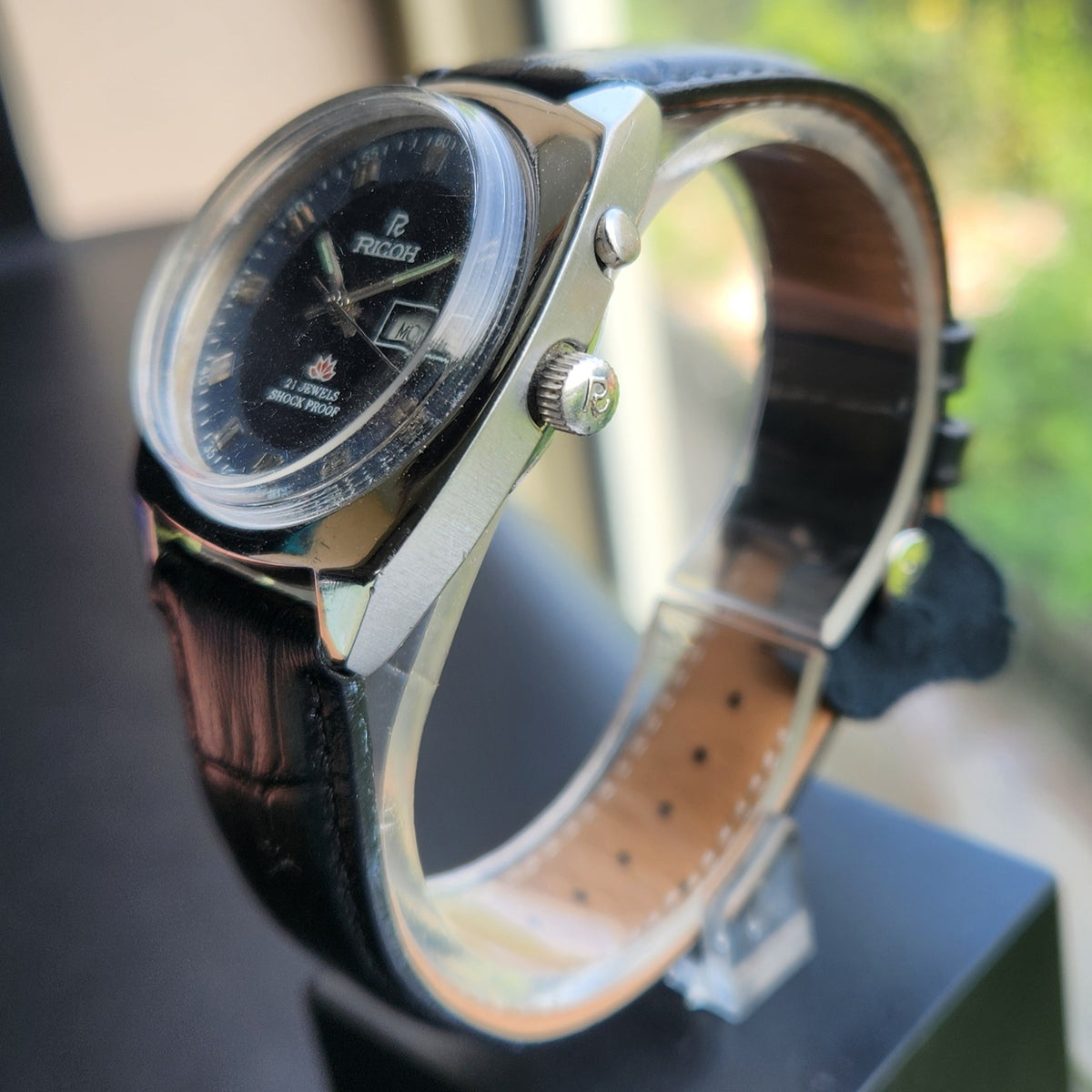 Vintage Ricoh R31 Automatic Black Face New Strap 21 Jewels Day-Date Men's Wrist Watch R129