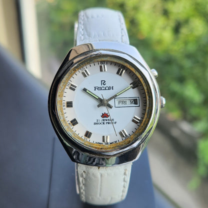 Vintage Ricoh R31 Automatic White Face New Strap 21 Jewels Day-Date Men's Wrist Watch R130