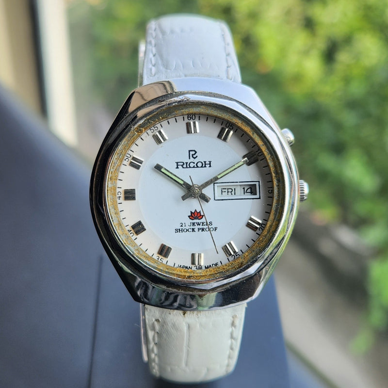 Vintage Ricoh R31 Automatic White Face New Strap 21 Jewels Day-Date Men's Wrist Watch R130