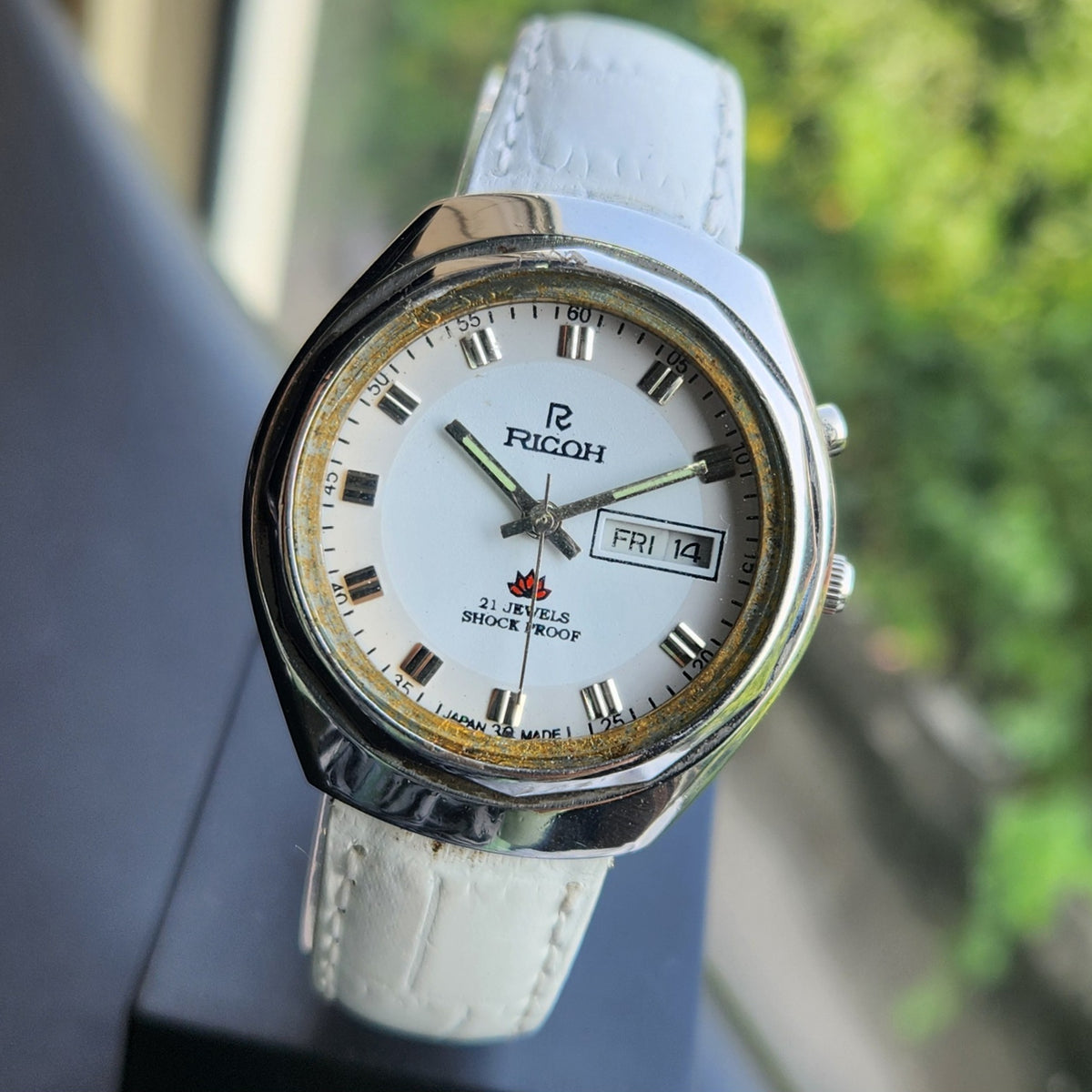 Vintage Ricoh R31 Automatic White Face New Strap 21 Jewels Day-Date Men's Wrist Watch R130