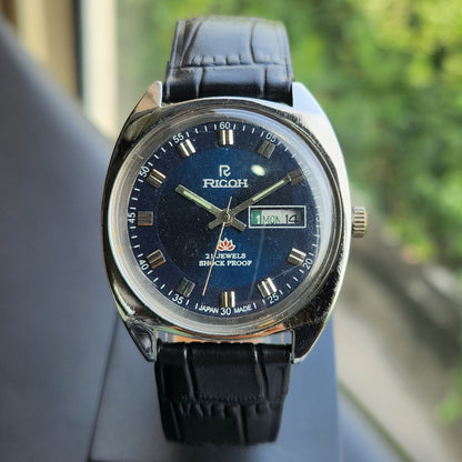 Vintage Ricoh R31 Automatic Blue Face New Strap 21 Jewels Day-Date Men's Wrist Watch R131