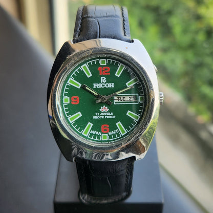 Vintage Ricoh R31 Automatic Green Face New Strap 21 Jewels Day-Date Men's Wrist Watch R133