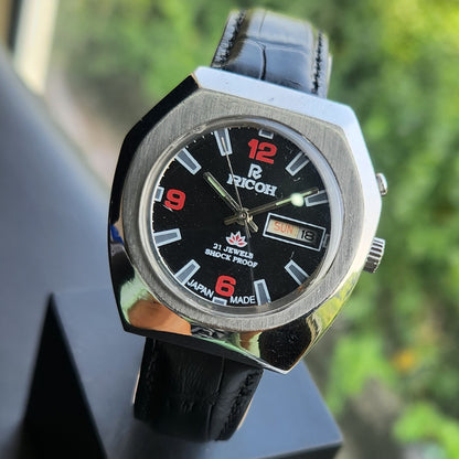 Vintage Ricoh R31 Automatic Black Face New Strap 21 Jewels Day-Date Men's Wrist Watch R135