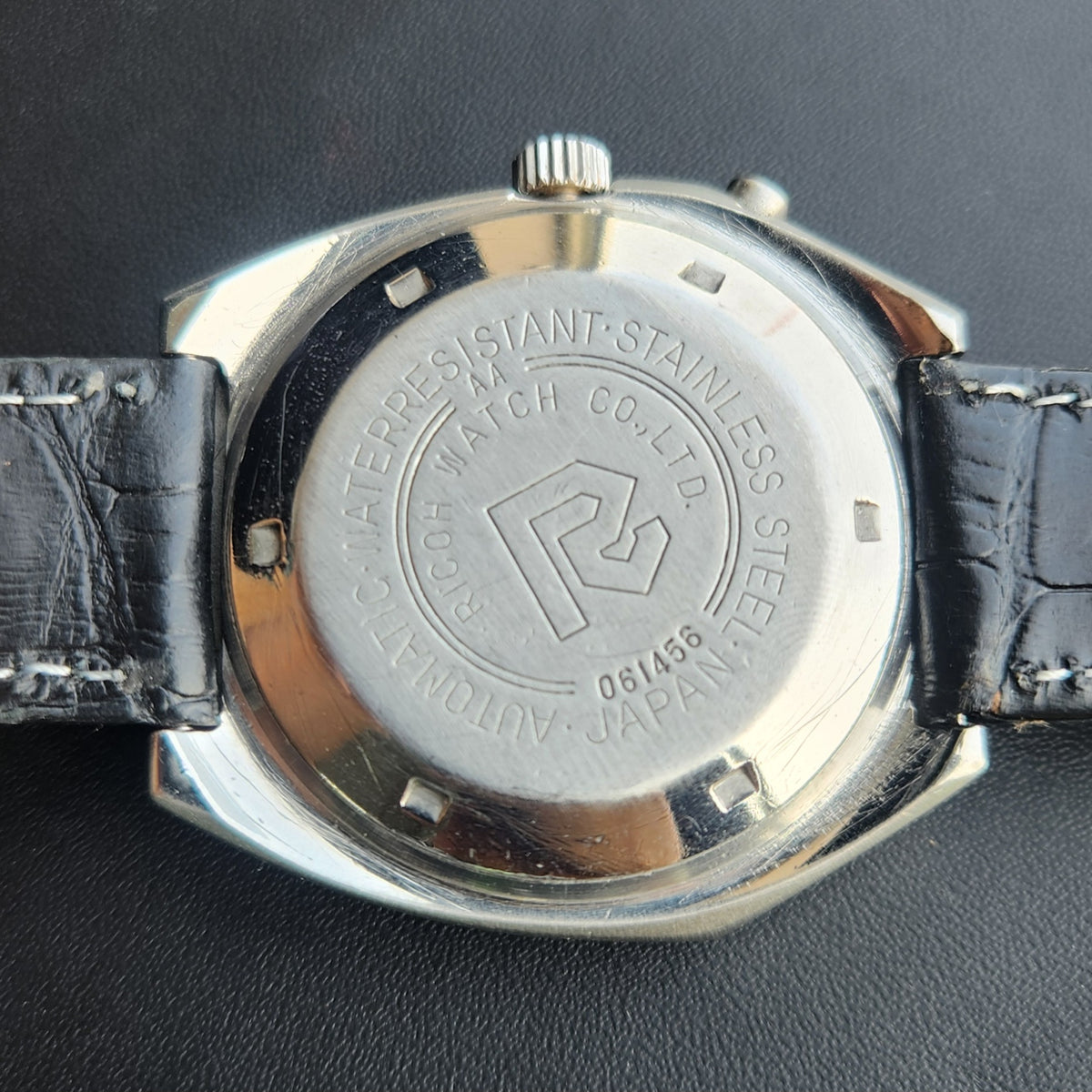 Vintage Ricoh R31 Automatic Black Face New Strap 21 Jewels Day-Date Men's Wrist Watch R135
