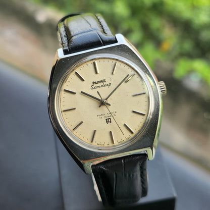 Vintage Original HMT Sandeep Hand Winding 17 Jewels Off White Face Men's Wrist Watch HM182