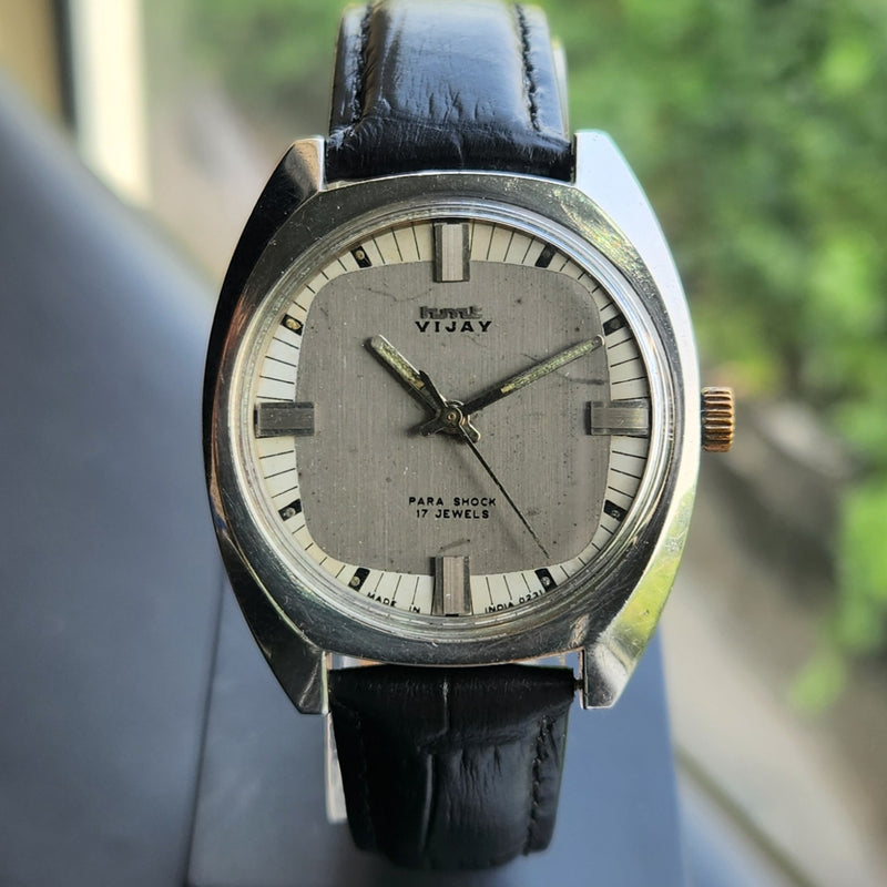 Vintage Original HMT Vijay Hand Winding 17 Jewels Grey Face Men's Wrist Watch HM186