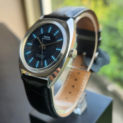 Vintage Original HMT Avinash Hand Winding 17 Jewels Blue Face Men's Wrist Watch HM187