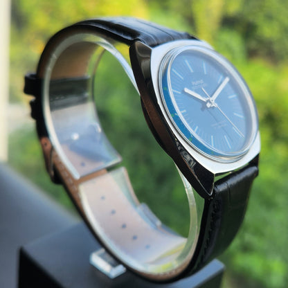 Vintage Original HMT Avinash Hand Winding 17 Jewels Blue Face Men's Wrist Watch HM187