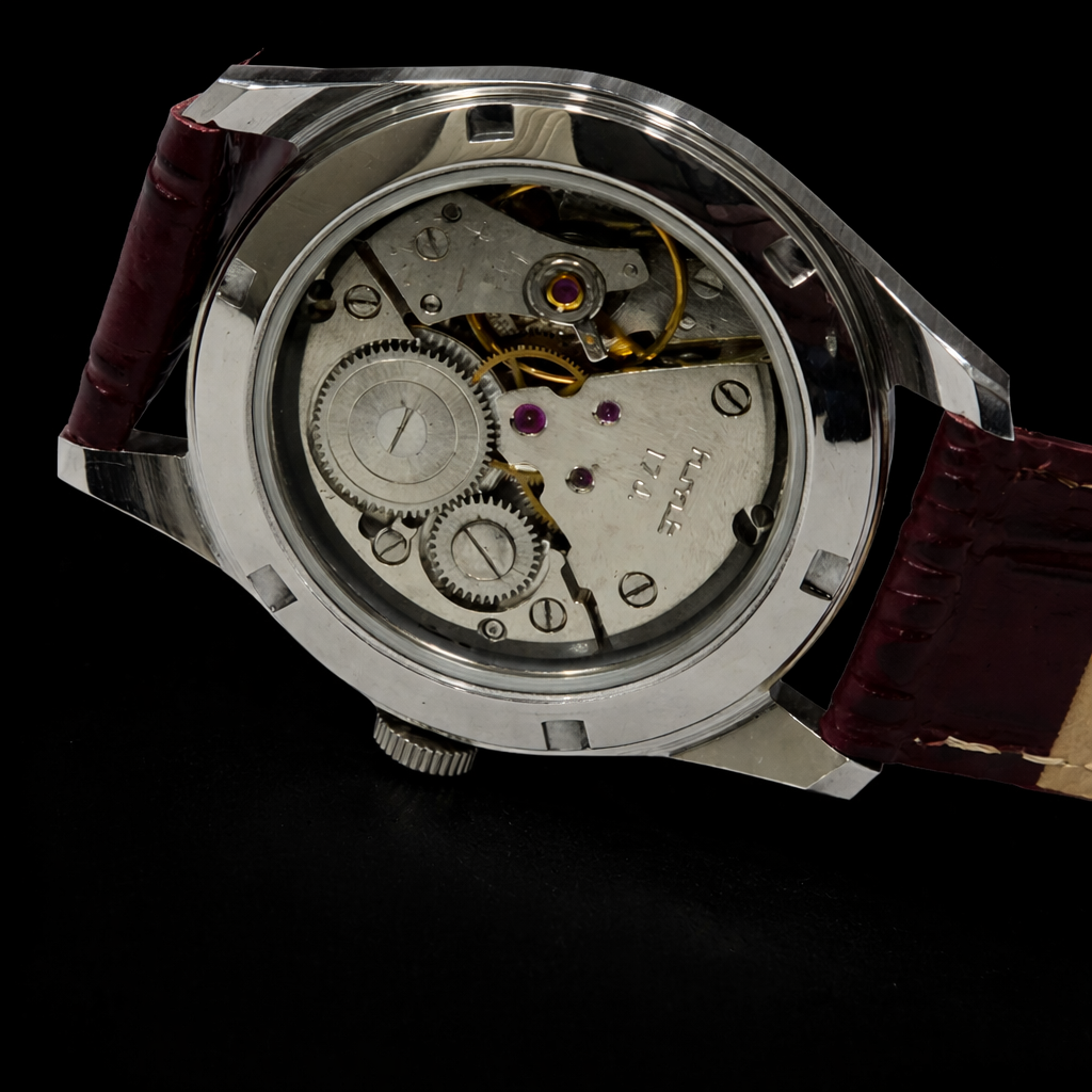 Vintage MOD HMT Janata Malayalam Hand Winding 17 Jewels Red Face Red Leather Strap Men's Wrist Watch K04