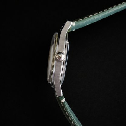 Vintage MOD HMT Janata Bangla Hand Winding 17 Jewels Green Face Green Leather Strap Men's Wrist Watch J37