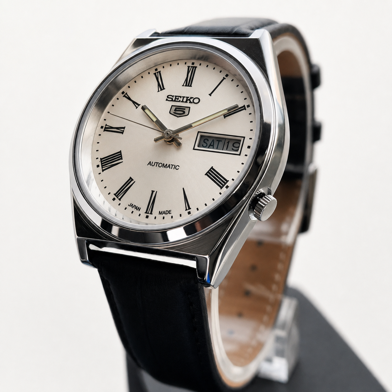 Vintage Mod  Seiko 5 Automatic 17 Jewels Cal. 7009 Silver Face Black Leather Band Day-Date Men's Wrist Watch S012