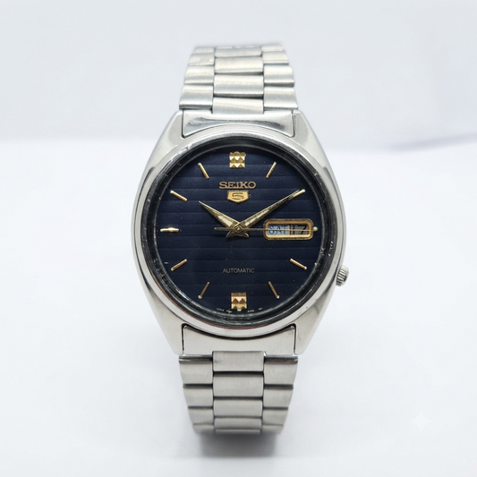 Vintage 1983 Original Seiko 5 Automatic 7009-3041 Blue Face 17 Jewels Day-Date Japanese Men's Wrist Watch OG330