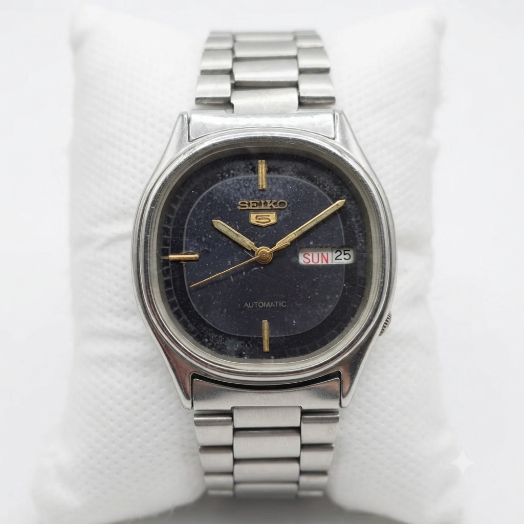 Vintage 1983 Original Seiko 5 Automatic 6309-610A Black Face 17 Jewels Day-Date Japanese Men's Wrist Watch VS10