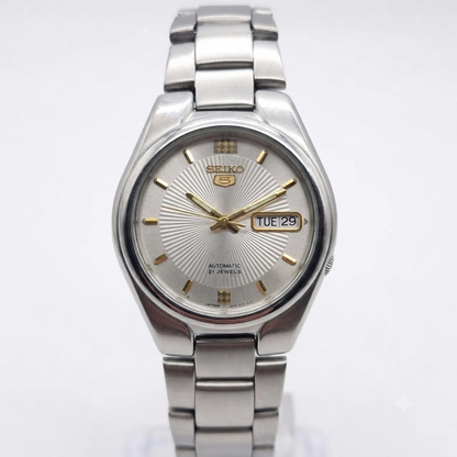 Vintage 1980 Original Seiko 5 Automatic 7S26-03S0 Silver Face 21 Jewels Day-Date Japanese Men's Wrist Watch SA61