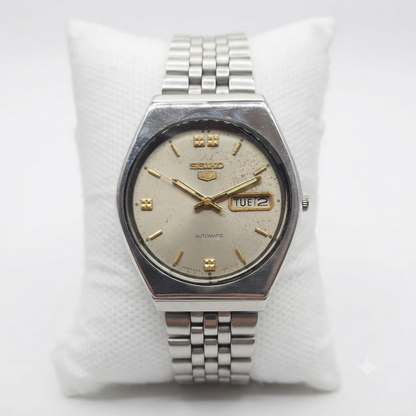 Vintage 1984 Original Seiko 5 Automatic 6349-535A Grey Face 23 Jewels Day-Date Japanese Men's Wrist Watch VS04