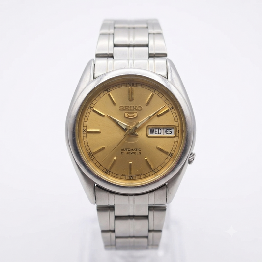 Vintage 1980 Original Seiko 5 Automatic 7s26-01R0 Golden face 21 Jewels Day-Date Japanese Men's Wrist Watch OG109