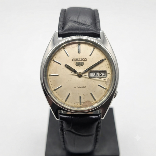 Vintage 1982 Original Seiko 5 Automatic 6309-545A OFF White Face 17 Jewels Day-Date Japanese Men's Wrist Watch VS22
