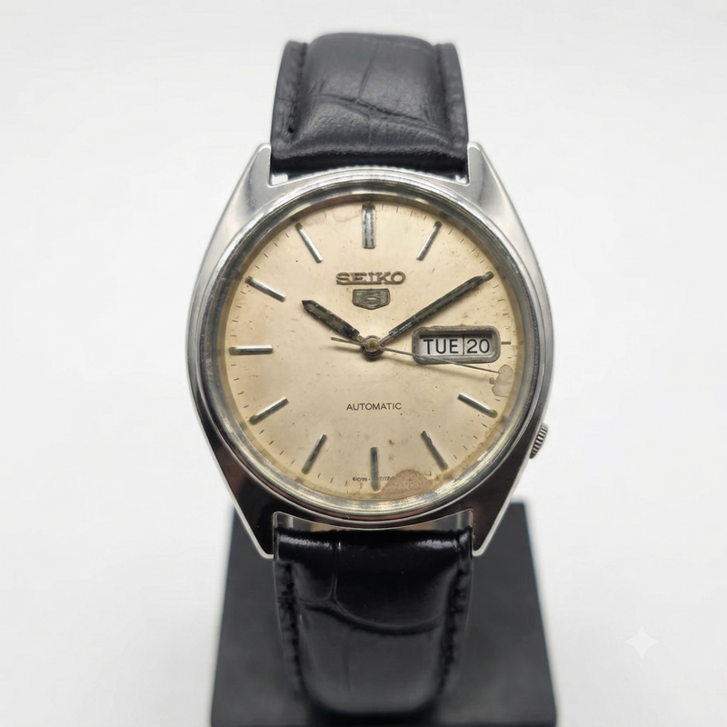 Vintage 1982 Original Seiko 5 Automatic 6309-545A OFF White Face 17 Jewels Day-Date Japanese Men's Wrist Watch VS22
