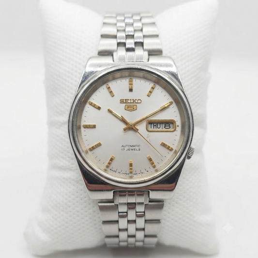 Vintage 1976 Original Seiko 5 Automatic 7009-3131 White Face 17 Jewels Day-Date Japanese Men's Wrist Watch VS02