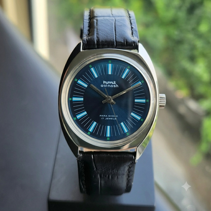 Vintage Original HMT Avinash Hand Winding 17 Jewels Blue Face Men's Wrist Watch HM187