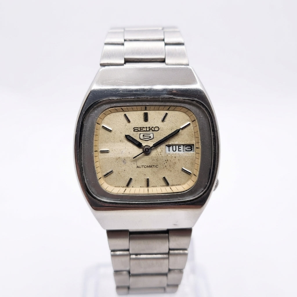 Vintage 1976 Original Seiko 5 Automatic 6309-5220 Cream Face 17 Jewels Day-Date Japanese Men's Wrist Watch SA29