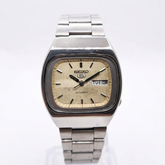 Vintage 1976 Original Seiko 5 Automatic 6309-5220 Cream Face 17 Jewels Day-Date Japanese Men's Wrist Watch SA29