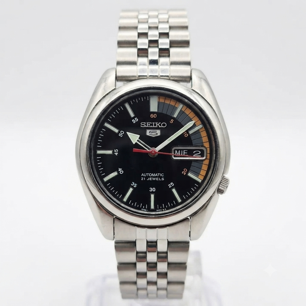 Vintage 1996 Original Seiko 5 Automatic 7S26 Black Face 21 Jewels Day-Date Japanese Men's Wrist Watch OG309