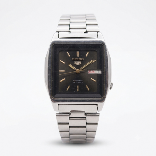 Vintage 1975 Original Seiko 5 Automatic 7019-5170 Black face 21 Jewels Day-Date Japanese Men's Wrist Watch OG257