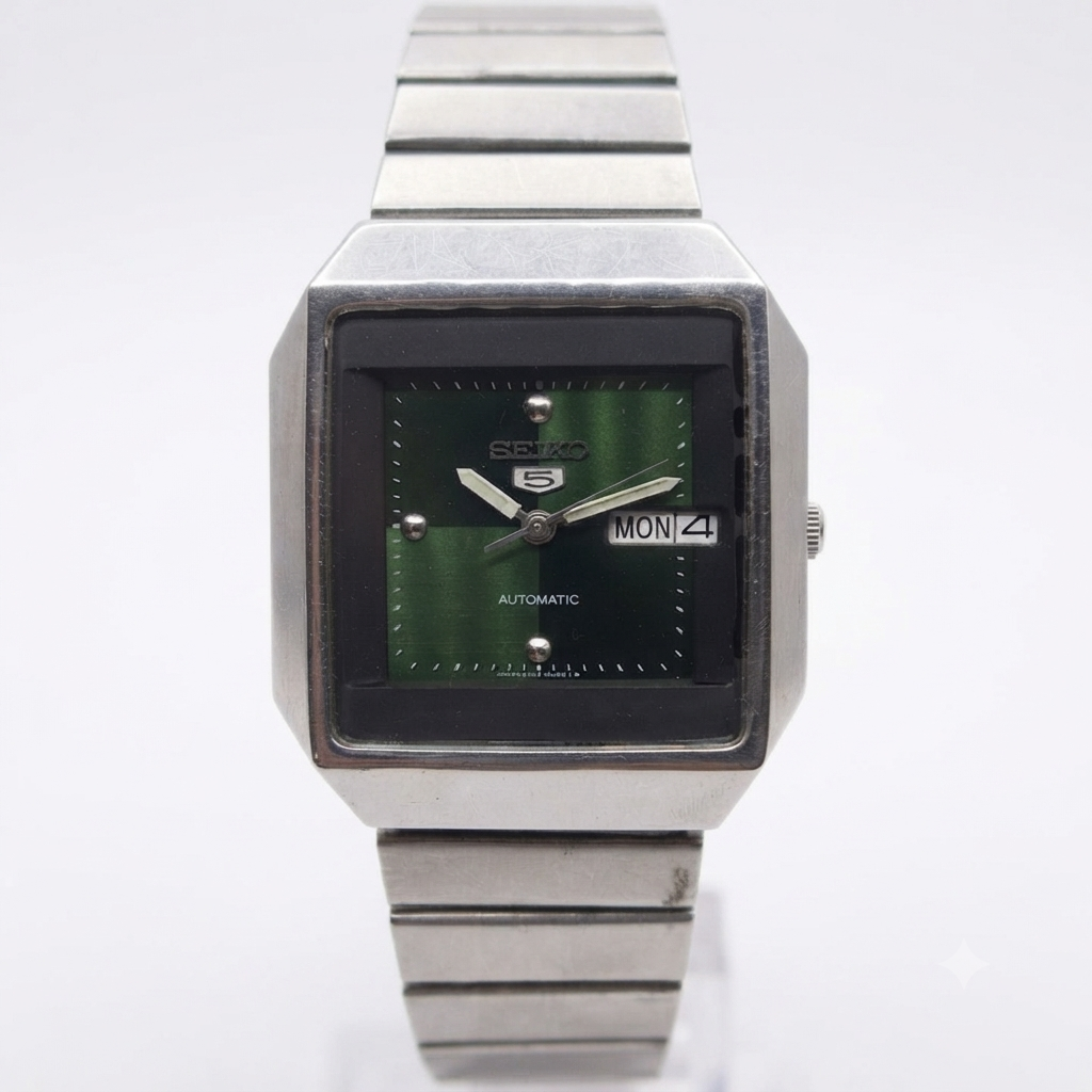 Vintage 1980 Original Seiko 5 Automatic 6309-510A Green face 17 Jewels Day-Date Japanese Men's Wrist Watch OG196