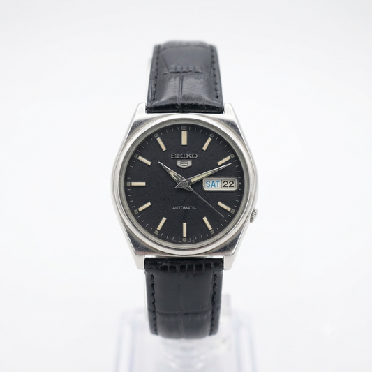 Vintage 1980 Original Seiko 5 Automatic 7019-8180 Black face 21 Jewels Day-Date Japanese Men's Wrist Watch OG96