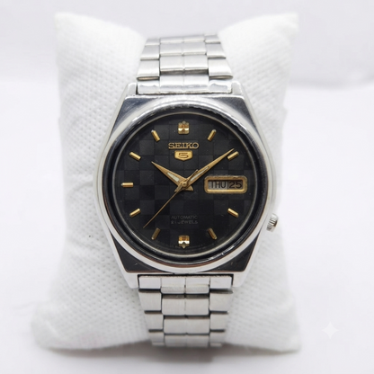 Vintage 1985 Original Seiko 5 Automatic 7019-8760 Black Face 17 Jewels Day-Date Japanese Men's Wrist Watch SA49