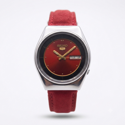 Vintage 1984 Original Seiko 5 Automatic 6309-8910 Red Face 17 Jewels Day-Date Japanese Men's Wrist Watch VS64