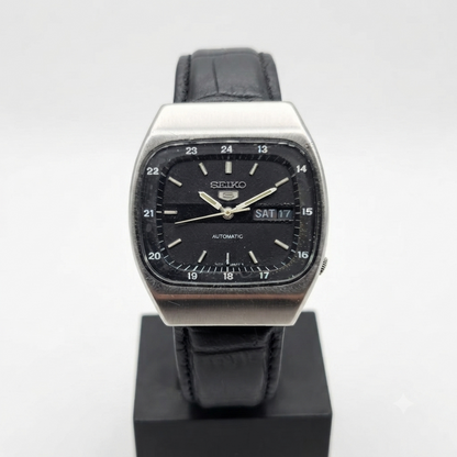 Vintage 1983 Original Seiko 5 Automatic 6309-523A Black Face 17 Jewels Day-Date Japanese Men's Wrist Watch VS18