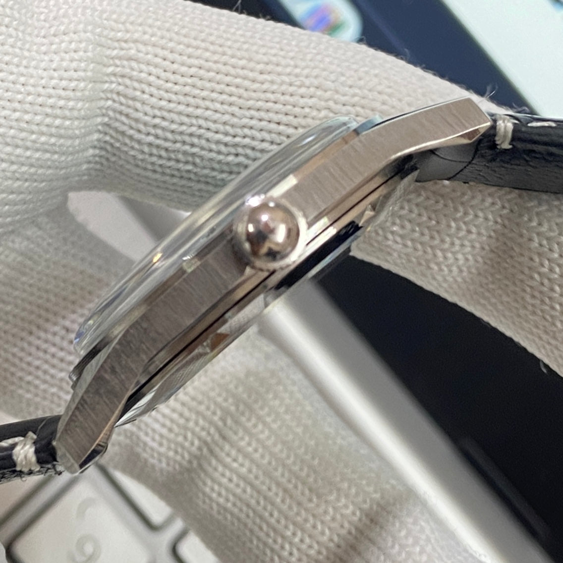 Hmt jubilee para shock tiffany blue mechanical hand winding men's wrist watch