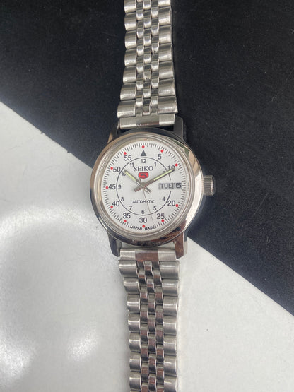 Vintage Mod Seiko 5 Automatic 6309A 17 Jewels Japan Men's Day-Date White Face Wrist Watch E47
