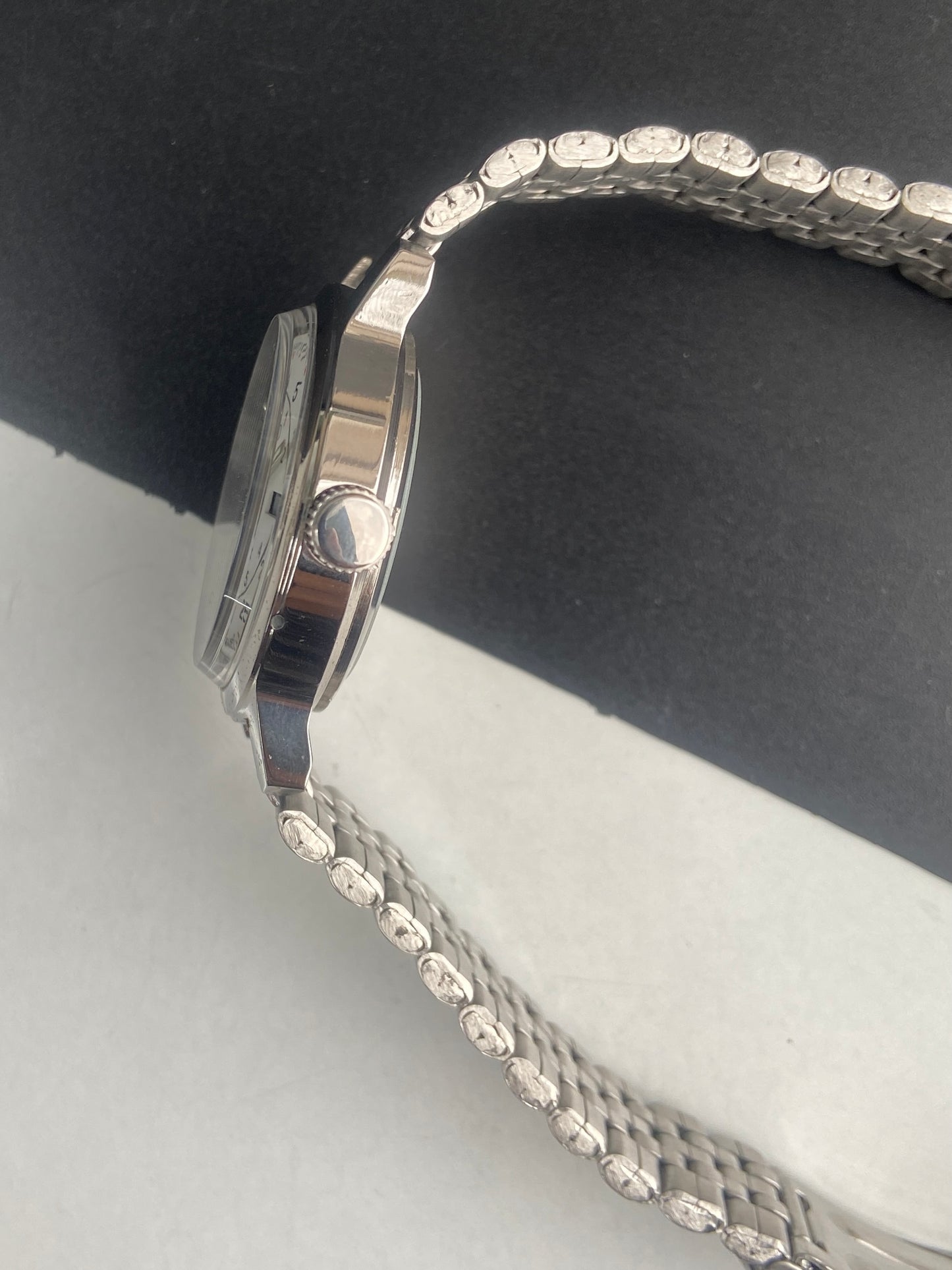 Vintage Mod Seiko 5 Automatic 6309A 17 Jewels Japan Men's Day-Date White Face Wrist Watch E47