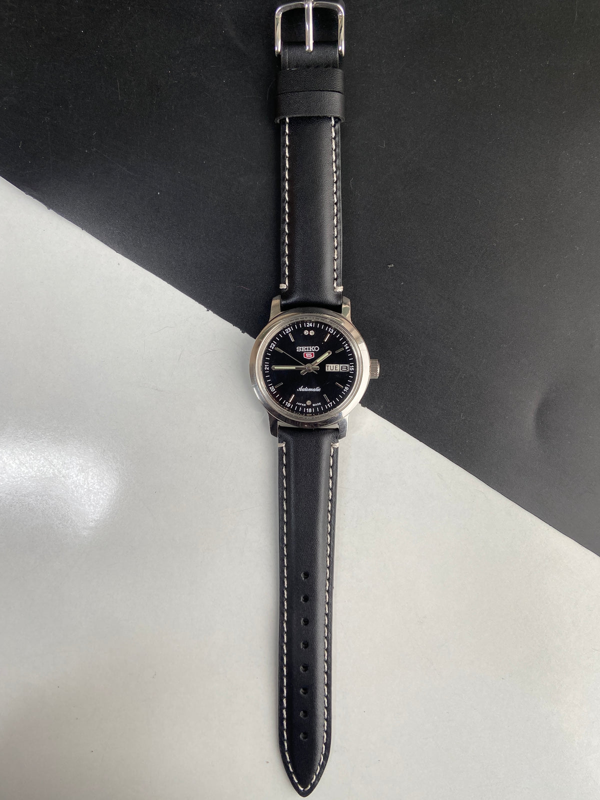 Vintage Mod Seiko 5 Automatic 6309A 17 Jewels Japan Men's Day-Date Black Face Wrist Watch E49