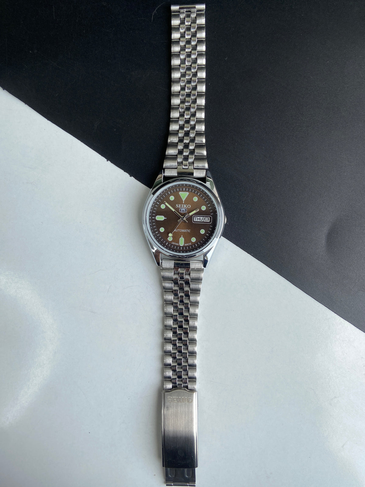 Vintage Mod Seiko 5 Automatic 6309A 17 Jewels Japan Men's Day-Date Brown Face Wrist Watch E50