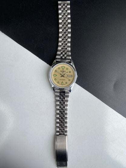 Vintage Mod Seiko 5 Automatic 6309A 17 Jewels Japan Men's Day-Date Yellow Face Wrist Watch E52