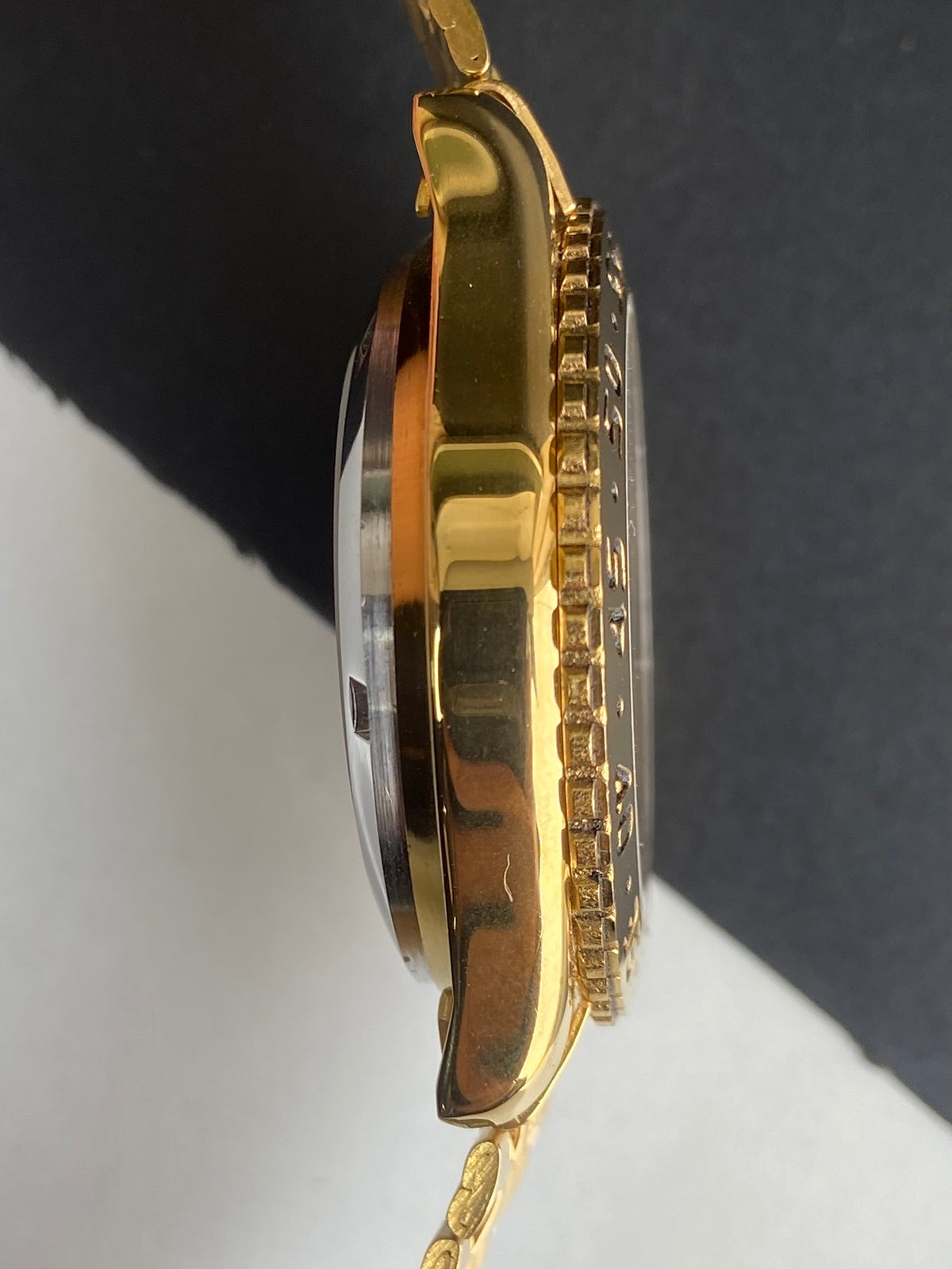 Vintage MOD Seiko 5 Automatic 17 Jewels Cal. 6309 White Face Fix Bezel Gold Plated  Men's Wrist Watch E69