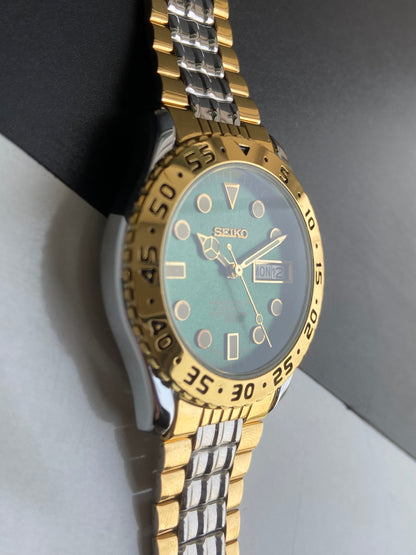 Vintage Mod Seiko Automatic 17 Jewels Cal. 6309 Green Face Fix Bezel Two Tone Men's Wrist Watch E68
