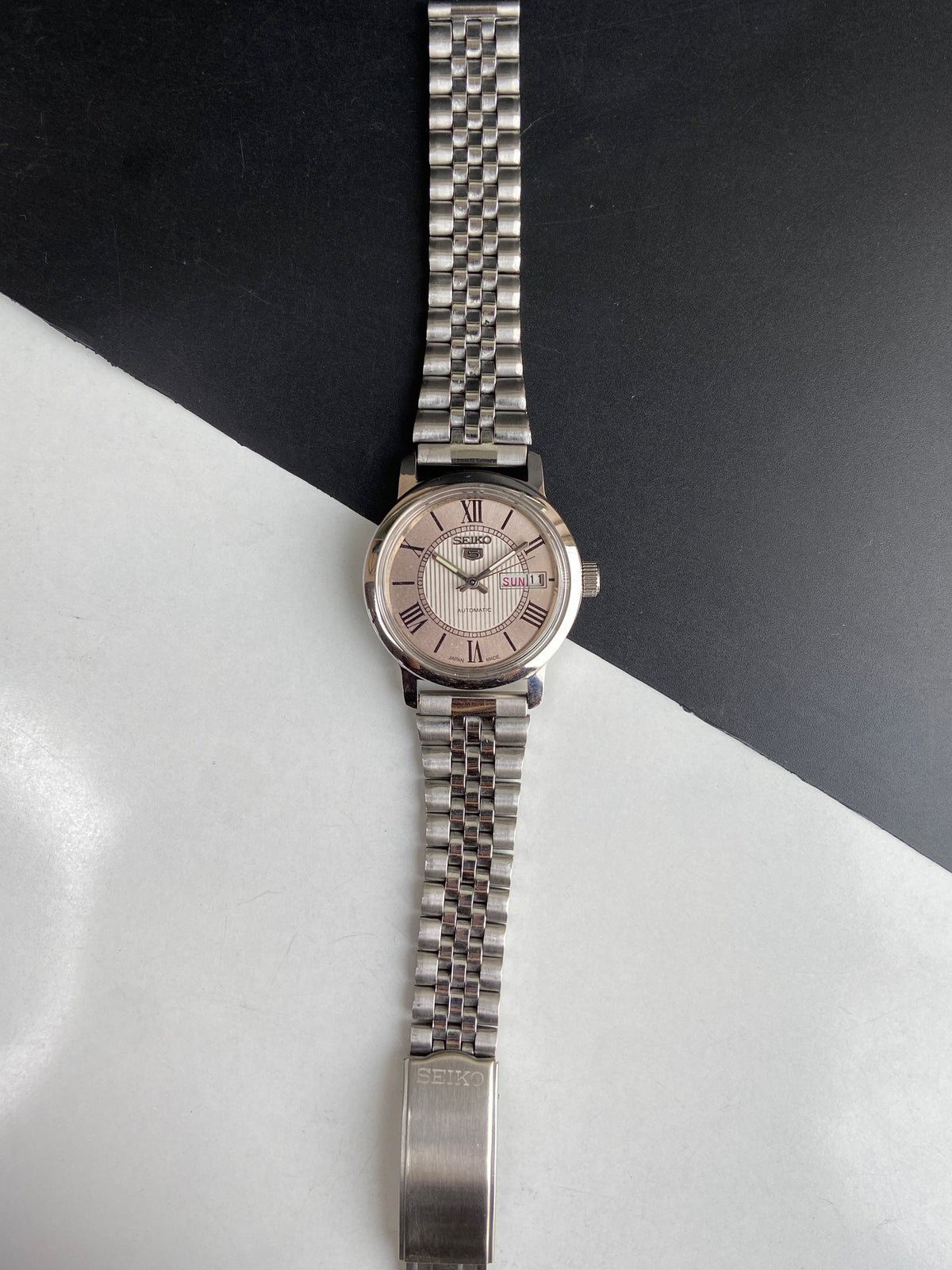Vintage Mod Seiko 5 Automatic 6309A 17 Jewels Japan Men's Day-Date Silver Face Wrist Watch E71