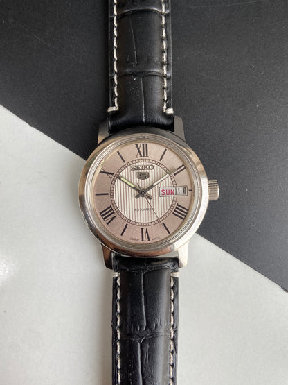 Vintage Mod Seiko 5 Automatic 6309A 17 Jewels Japan Men's Day-Date Silver Face Wrist Watch E71